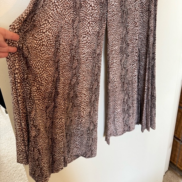 Like New Brown Print Wide Leg Anthropologie Pants - Picture 6 of 7